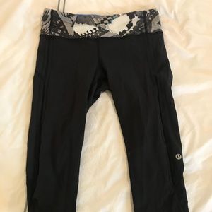 Lululemon running crops sz 6